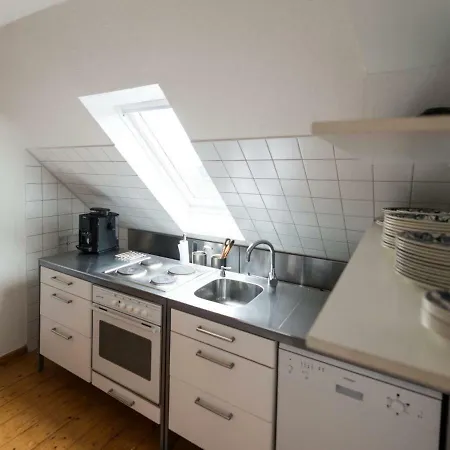 Kanalvilla - Urlaub Am Nord-ostseekanal - Zwei Im Angebot- Eine Im Dachgeschoss Und Eine Mit Garten アパート